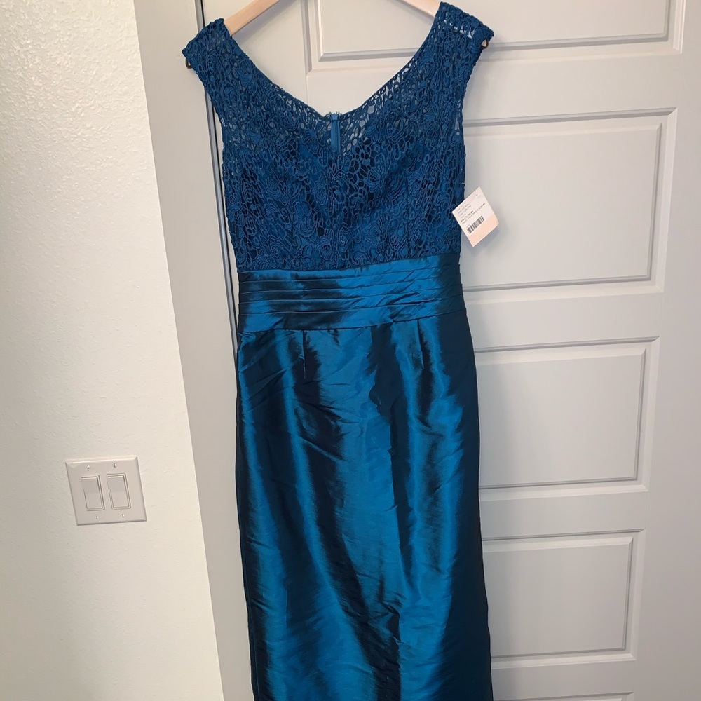 Blue Formal Dress Gown s 8  30” waist 40” hips